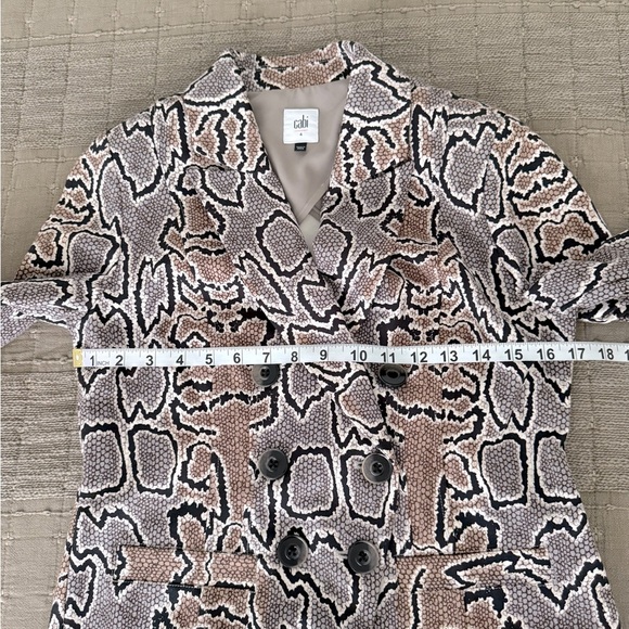 Cabi Womens Python Print Blazer 4 Snake Neutral Double Breasted Chic Fall Layer - Picture 4 of 8